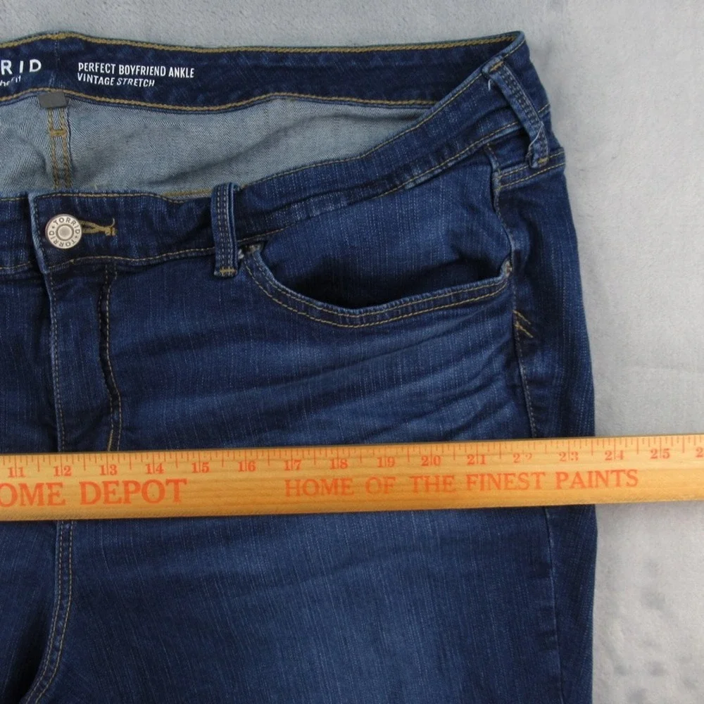 Torrid Perfect Boyfriend Ankle Jeans Vintage Stretch Blue Dark Wash Denim 22S